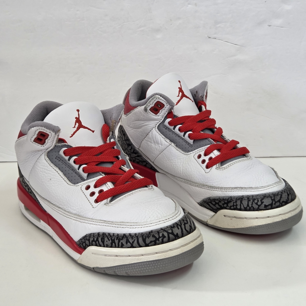 Jordan 3 Retro Mid Fire Red DM0967-160 Size 7Y Or Womens 8.5 - Picture 2 of 9